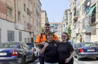 Colonia Requena siguen denunciando la "dejadez" que sufre el barrio seis meses después de la muerte de Antonio Colomina