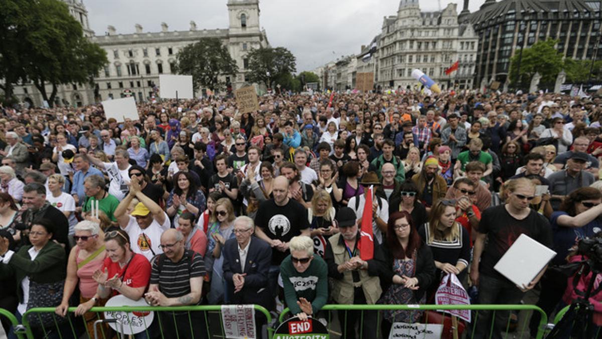 Manifestantes en Londres durante laa protestas antiausteridad de este sábado.