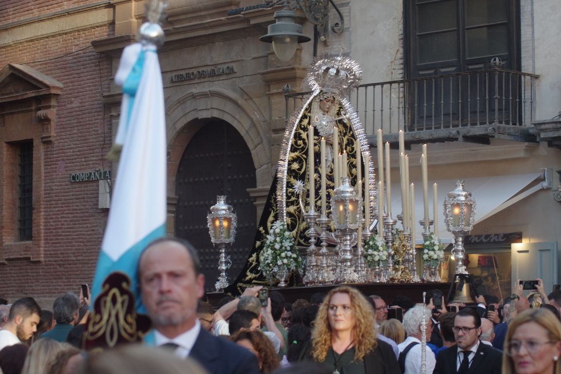 La procesión de la Esclavitud Dolorosa, en imágenes