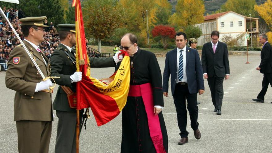 Jura de Bandera al cuartell de Talarn.