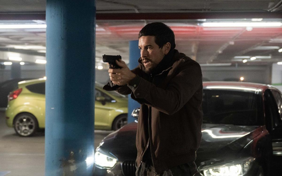 Mario Casas en 'Zeta'.