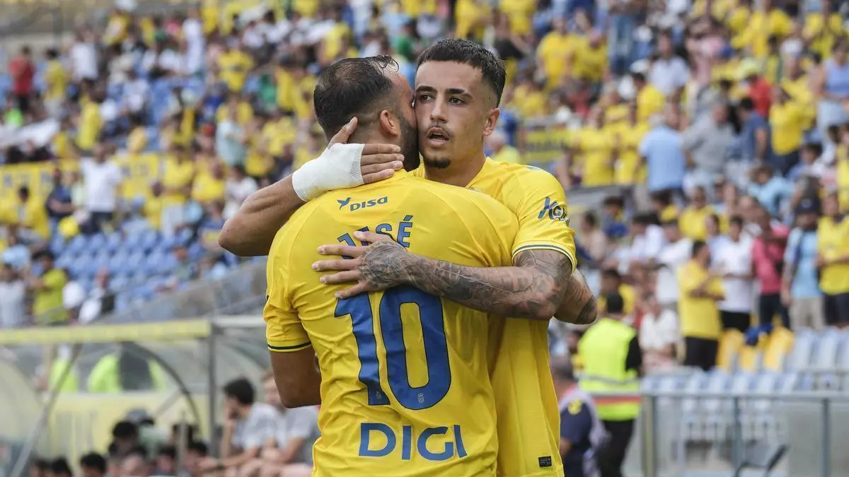 Previa SD Eibar-UD Las Palmas: Un Eibar de récord mide la capacidad de reacción de una UD dudosa