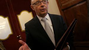Montoro fitxa un antic alt càrrec d’Hisenda per defensar-se