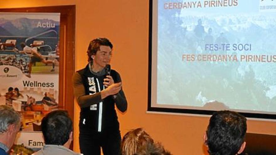 L&#039;acte de presentació del club Cerdanya Pirineus, amb Emma Roca