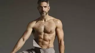 Las mejores reacciones en redes sociales al desnudo de Roberto Leal