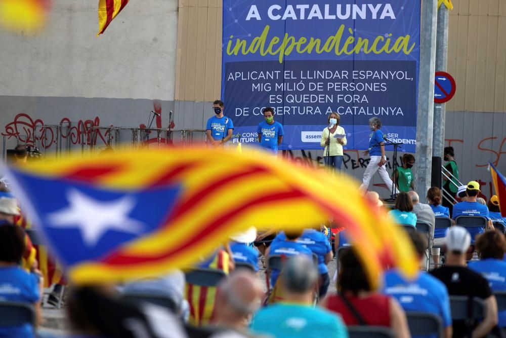 Concentració de l'ANC per la Diada a Girona