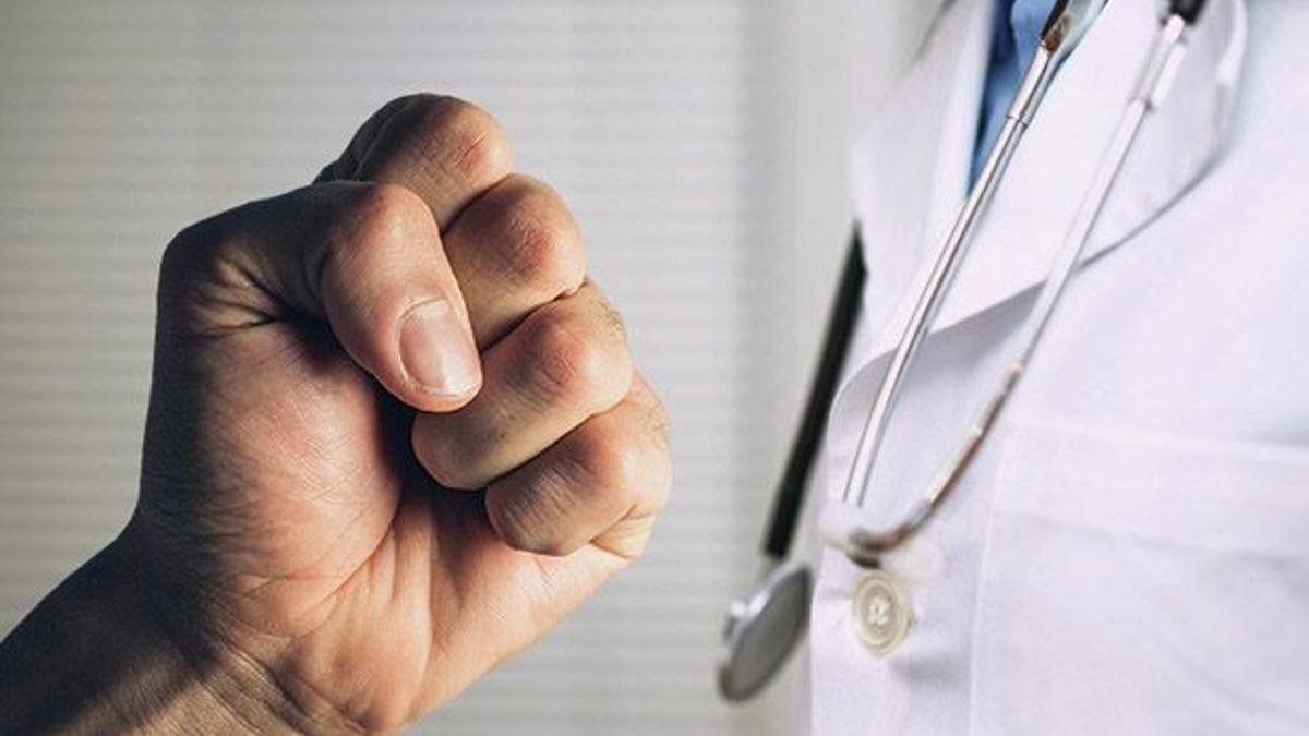 Las agresiones a médicos de toda España han aumentado en los últimos años.