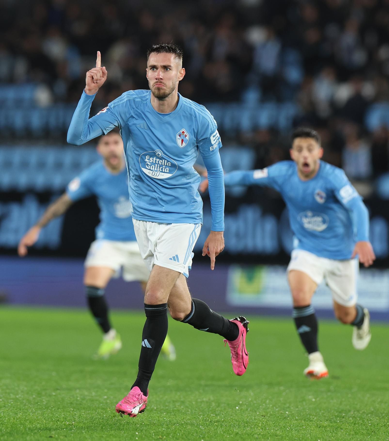 Una victoria bajo la lluvia: las mejores imágenes del Celta-Almería