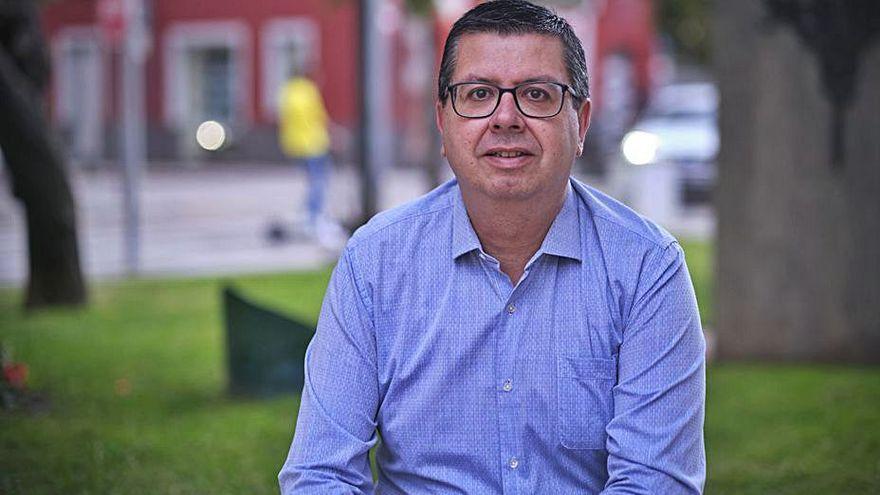 «La prioritat ha de ser construir una alternativa al govern»