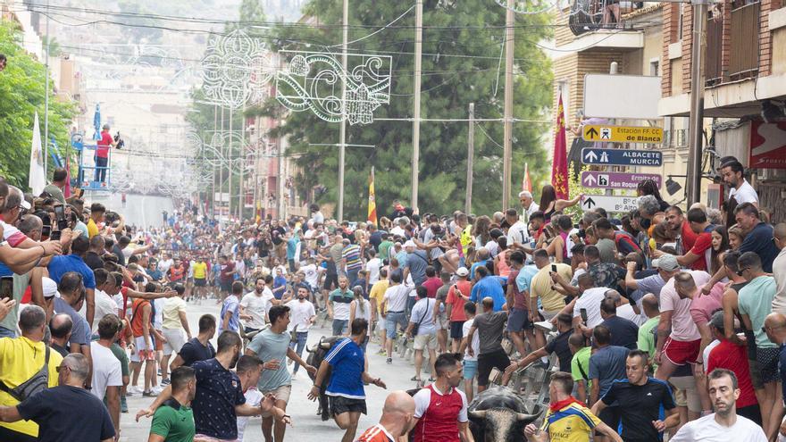 Un herido grave en el segundo encierro de Blanca