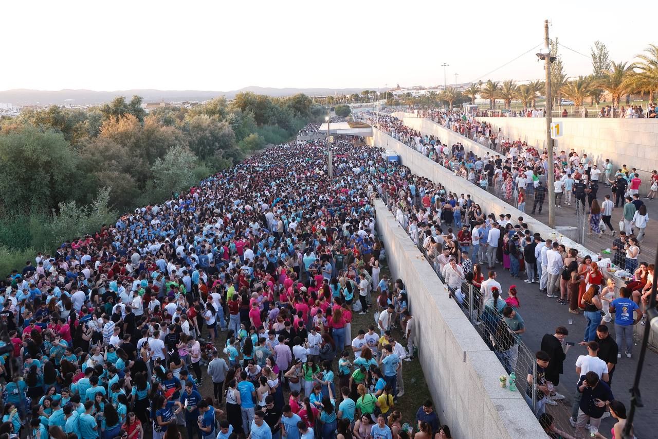 Botellón multitudinario en el miércoles de Feria