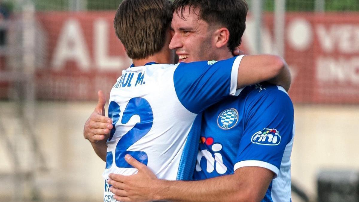 Los jugadores del Molinense, celebrando uno de los goles ante el Real Murcia Imperial