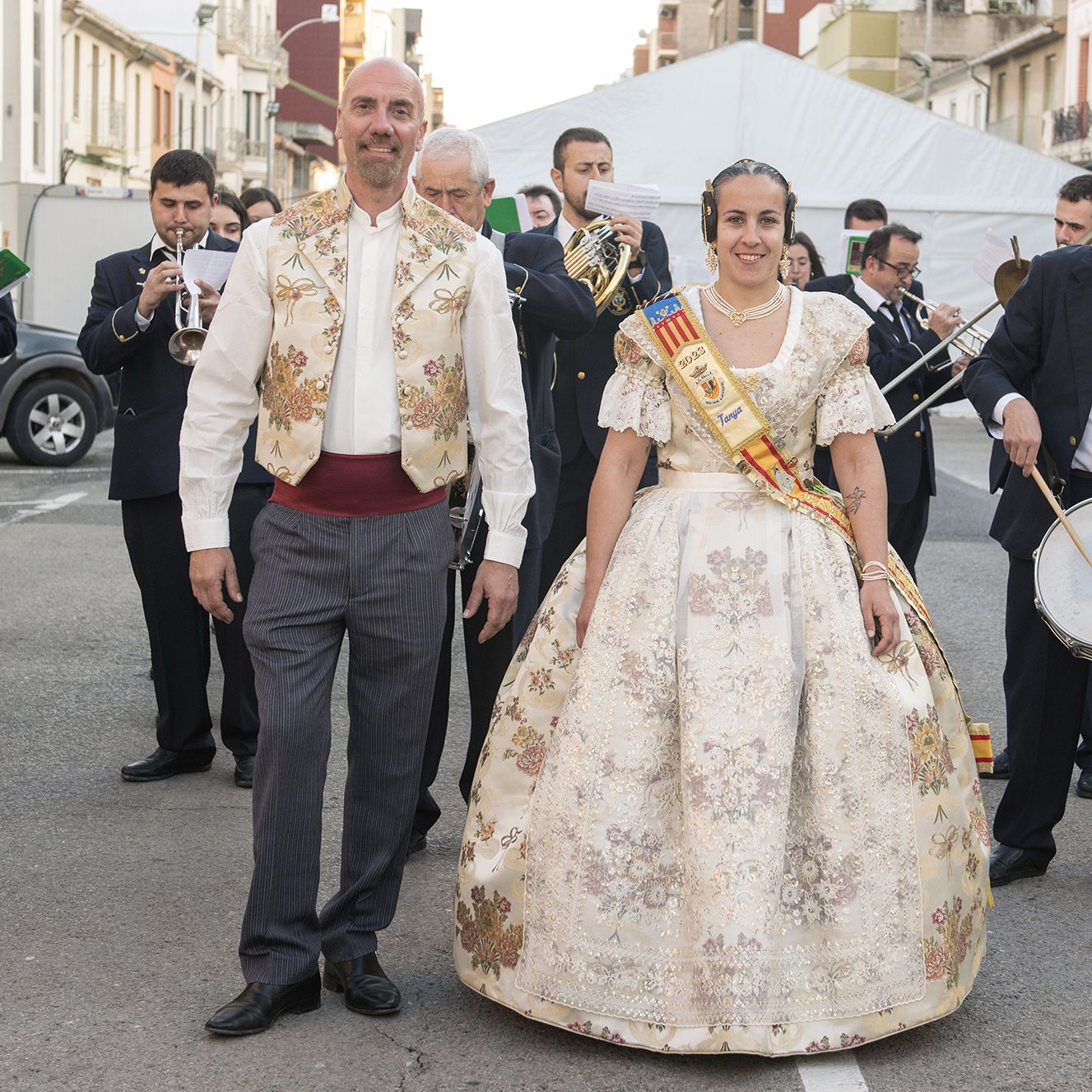 Fallas Almussafes: Passacalle de gala y entrega de los premios de la cabalgata