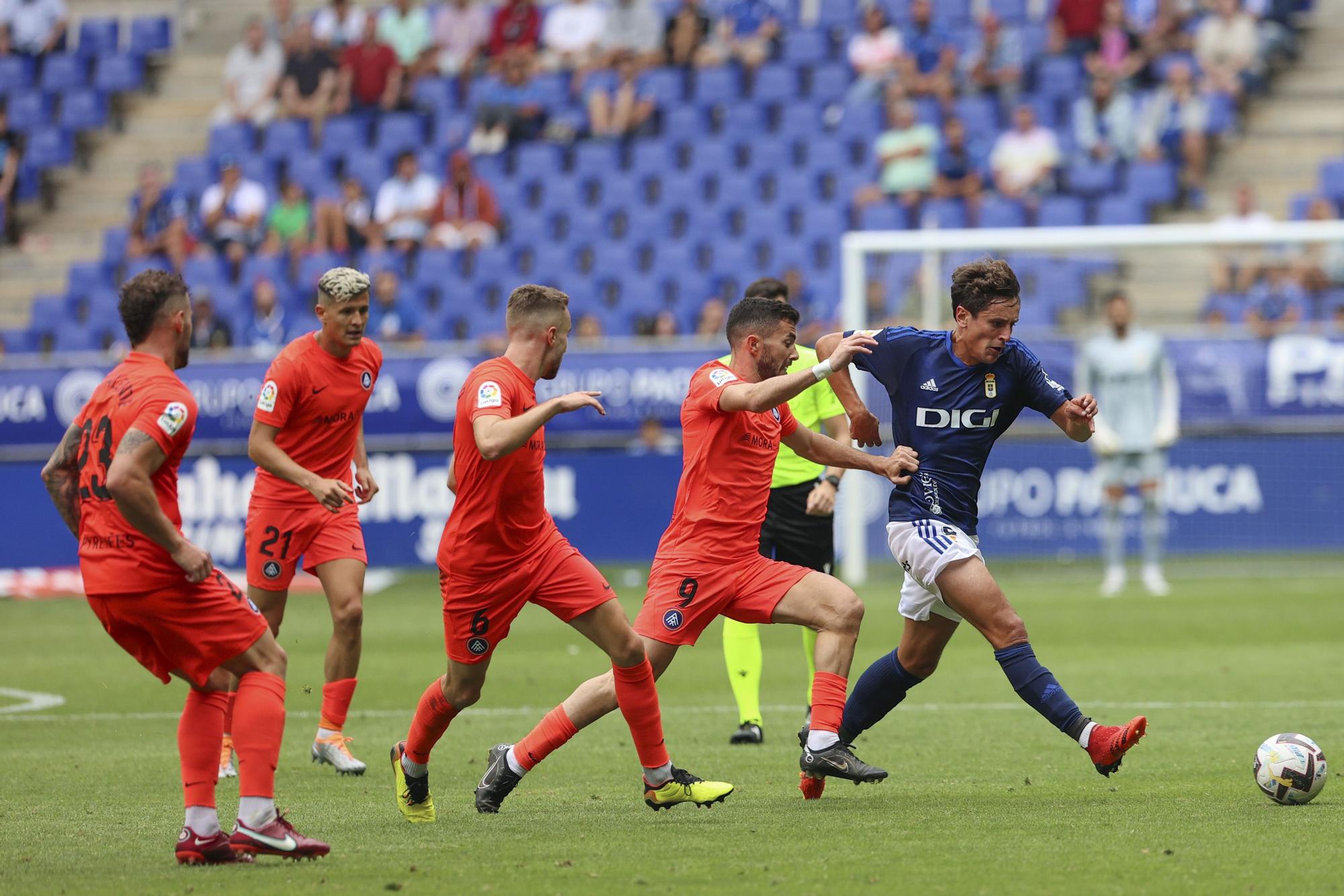 En imágenes: El Oviedo se estrena perdiendo por 0-1 contra el Andorra