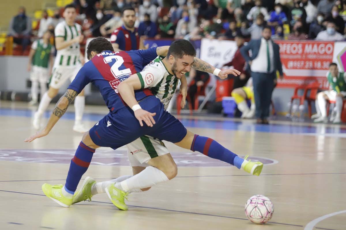 En imágenes el Futsal Córdoba Levante