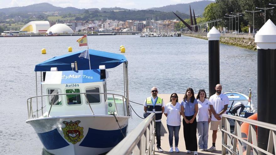 Los paseos en lancha regresan a la ría de Avilés el día 12 y tendrán más paradas en el Portus