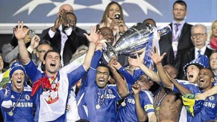 Los penaltis le dan al Chelsea la Champions