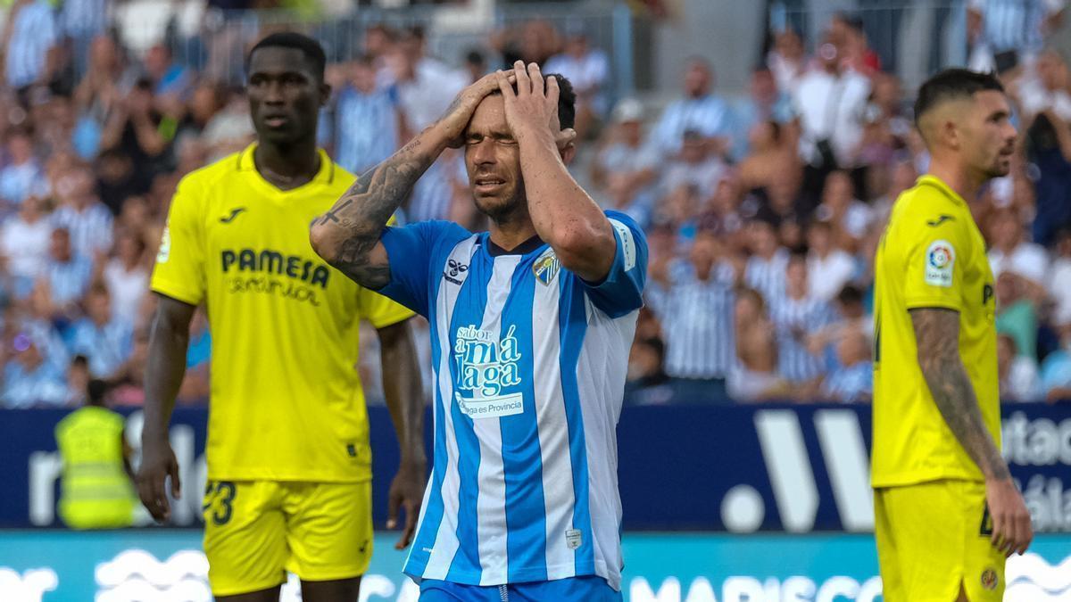 Rubén Castro lamenta una ocasión perdida ante el Villarreal B