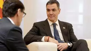 El Gobierno celebra la "normalización" institucional de Illa al acudir a la Moncloa y participar en la Conferencia de Presidentes