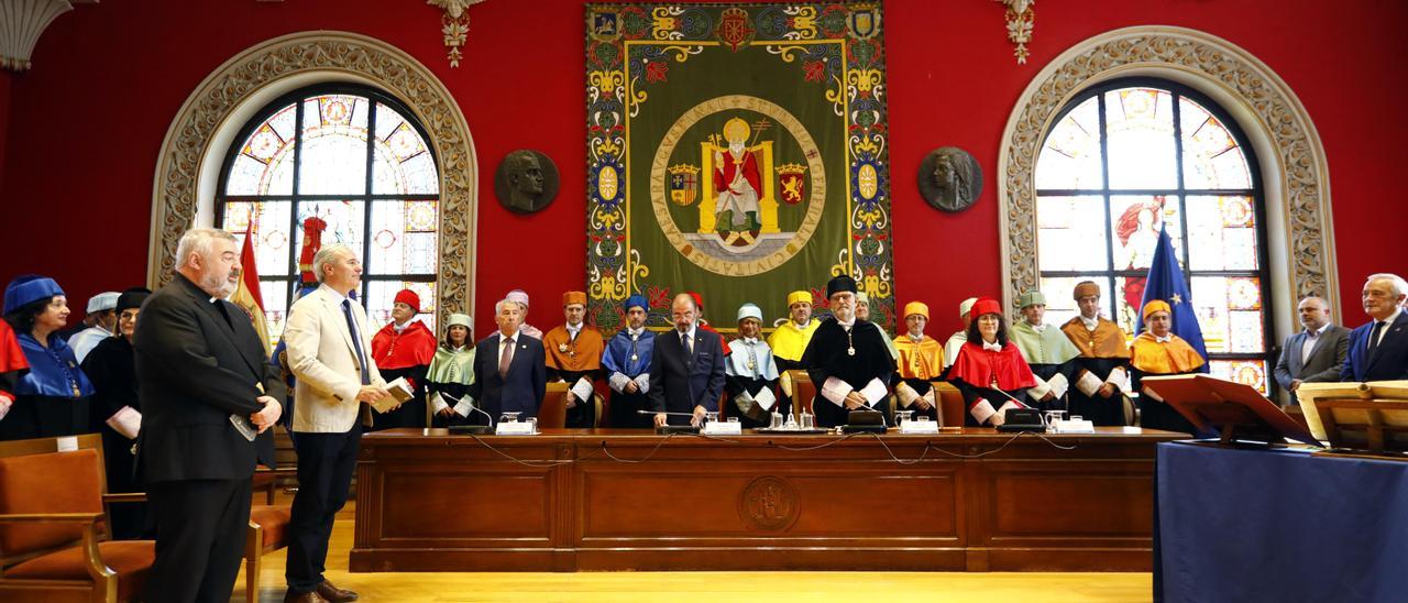 Acto oficial de inauguración del curso universitario.