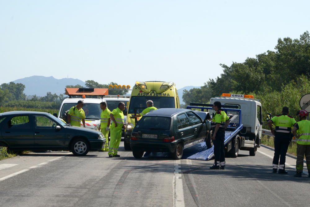 Accident de trànsit amb dos ferits a l''N-260 a Fi