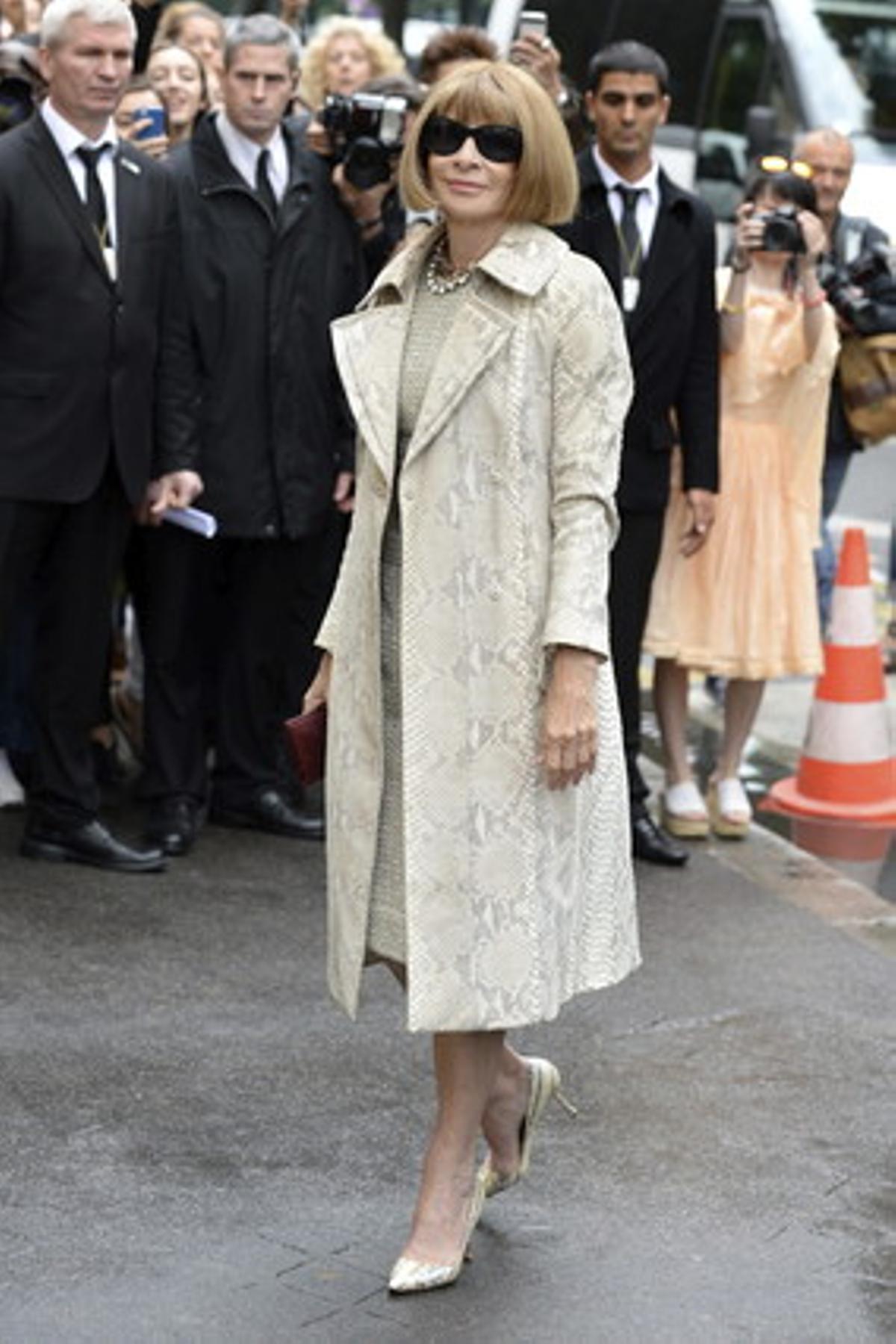 L’editora de ’Vogue EUA’, Anna Wintour, a l’arribar a la presentació de la col·lecció tardor-hivern 2014/2015 de Chanel.