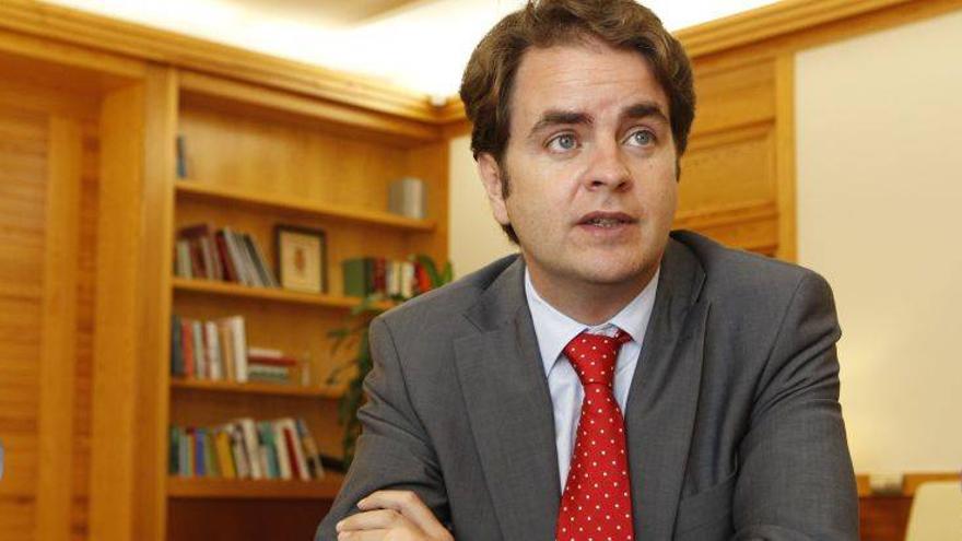 Bermúdez se reúne con el lobi empresarial de la nieve