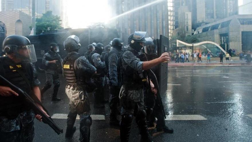 El Partido de los Trabajadores de Brasil sale a la calle a defender a Rousseff y Lula