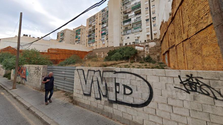 Un hotel de cuatro estrellas ocupará un gran solar abandonado de Capuchinos