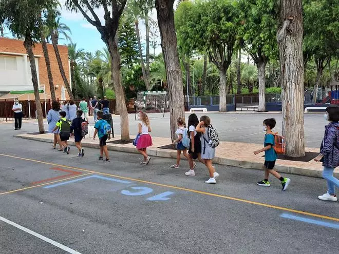¿Cómo solicitar plaza online en los colegios de la provincia?