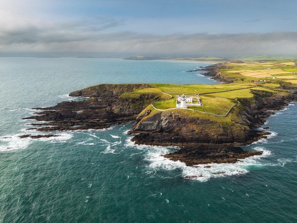 Irlanda reúne parajes únicos para visitar durante un viaje