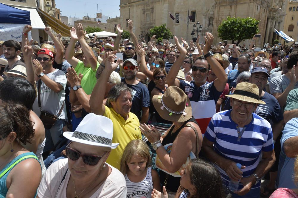 La última mascletà de las fiestas, a cargo de la Pirotecnia Ferrández, deja un gran sabor de boca.