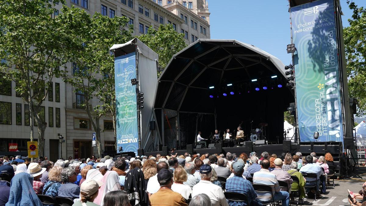 Barcelona reúne a más de 20.000 personas en el Jazz Day
