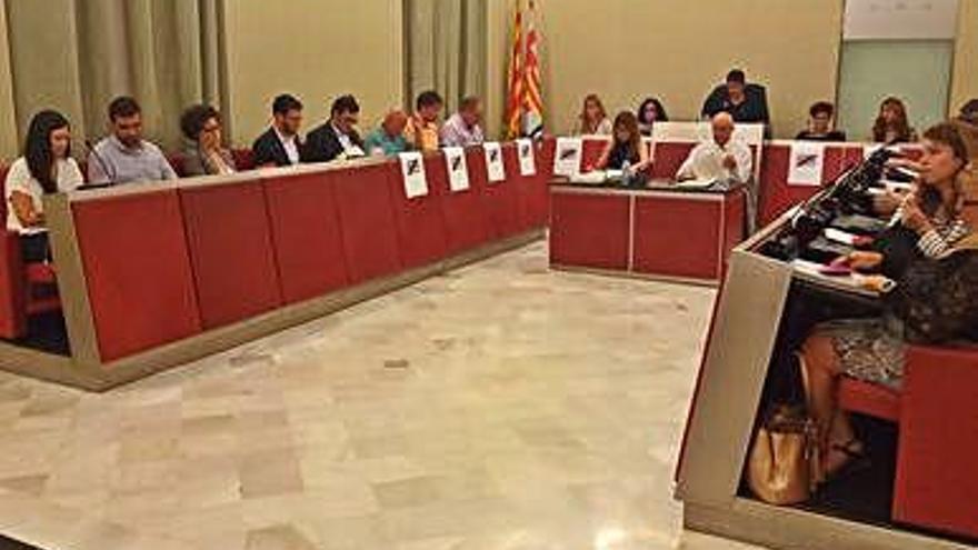 Ple de l&#039;Ajuntament d&#039;Igualada