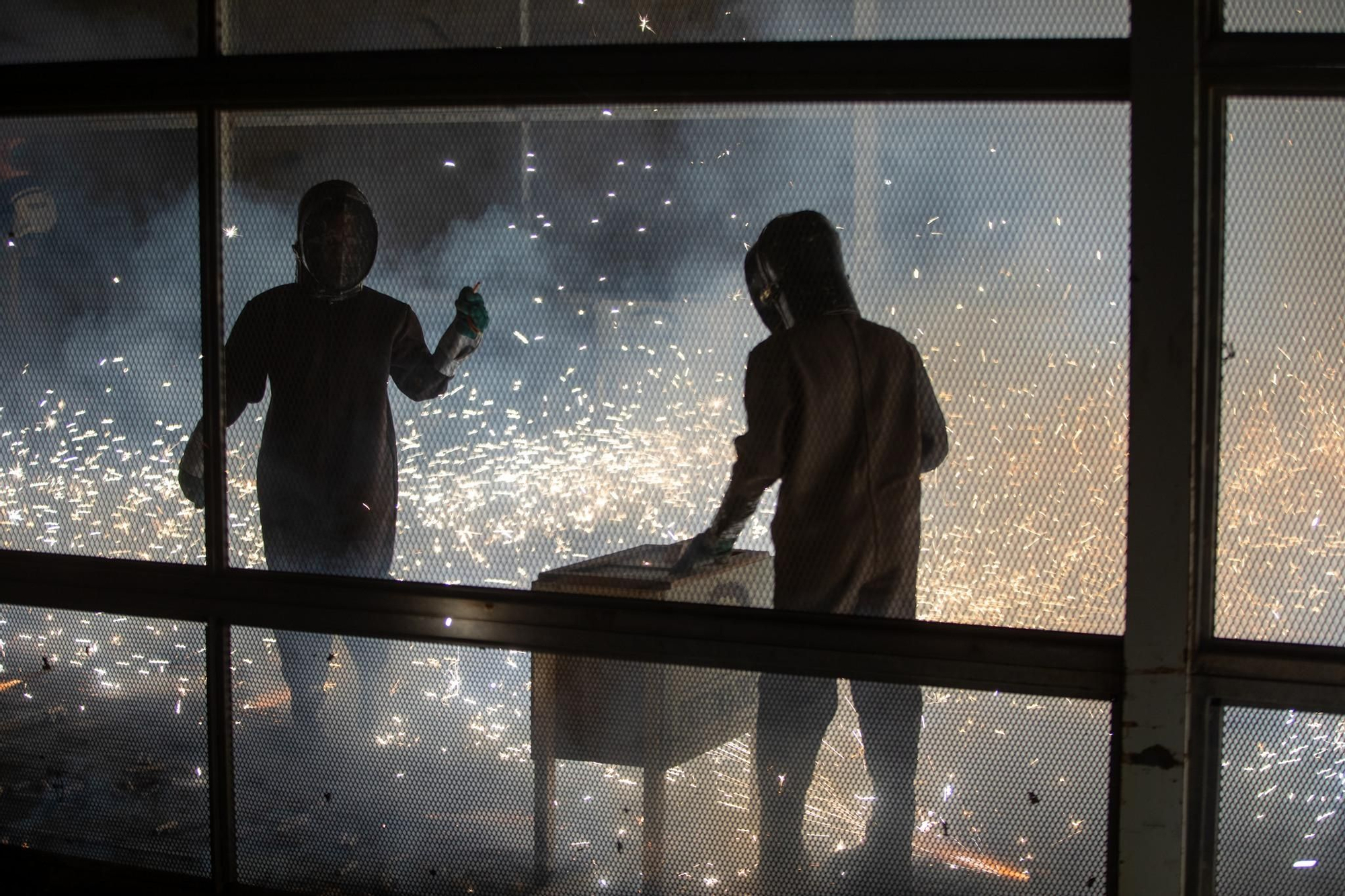 Paterna recibe el 9 d'Octubre con una espectacular Cordà