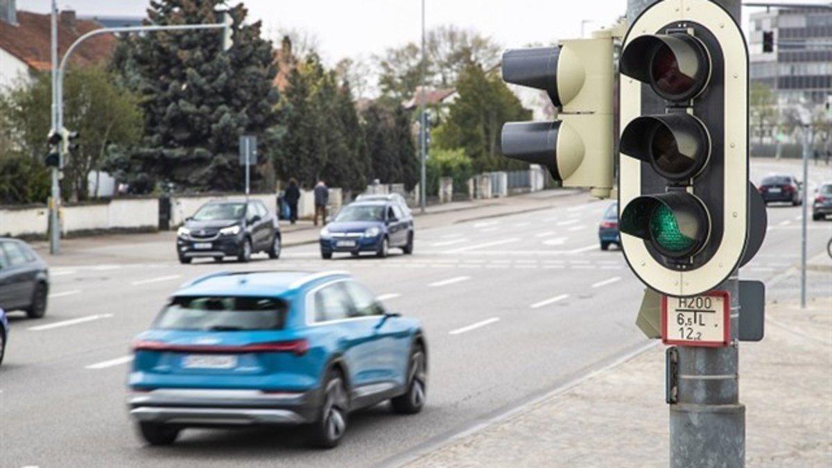 Audi lanza su servicio de ''comunicación'' con los semáforos en Ingolstadt.