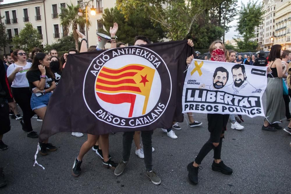 Manifestación 9 d'Octubre Valencia: tensión y altercados