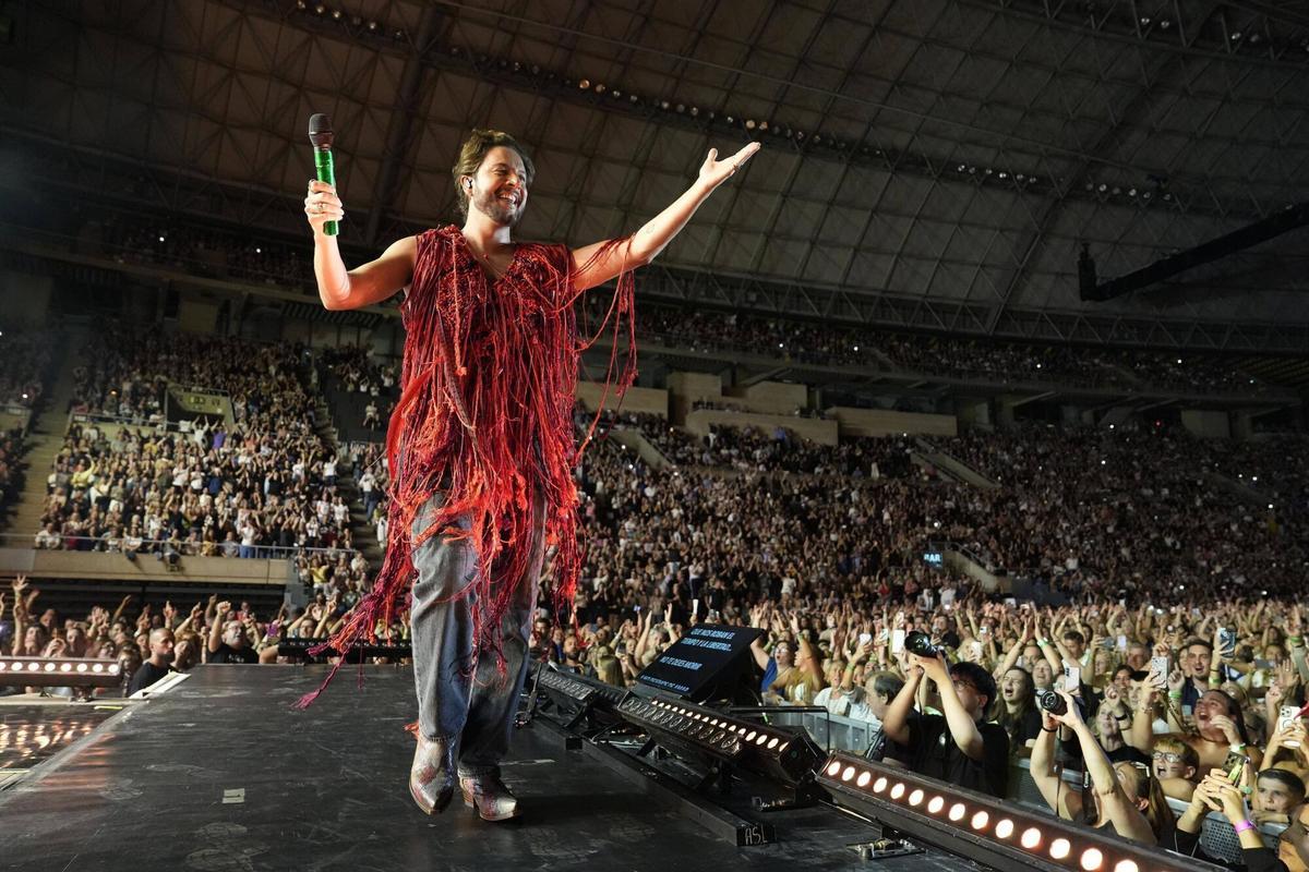 Manuel Carrasco toca en el Palau Sant Jordi dentro de su gira Salvaje