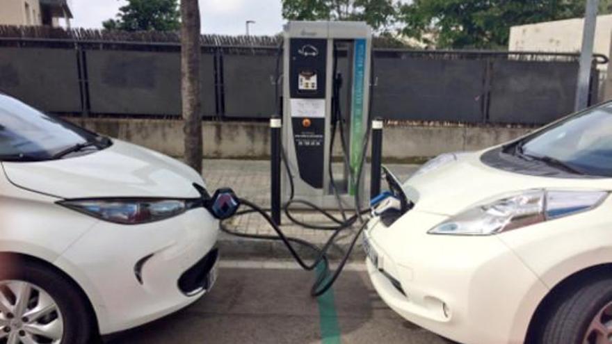 Las ventas de vehículos eléctricos crecen un 180% en mayo