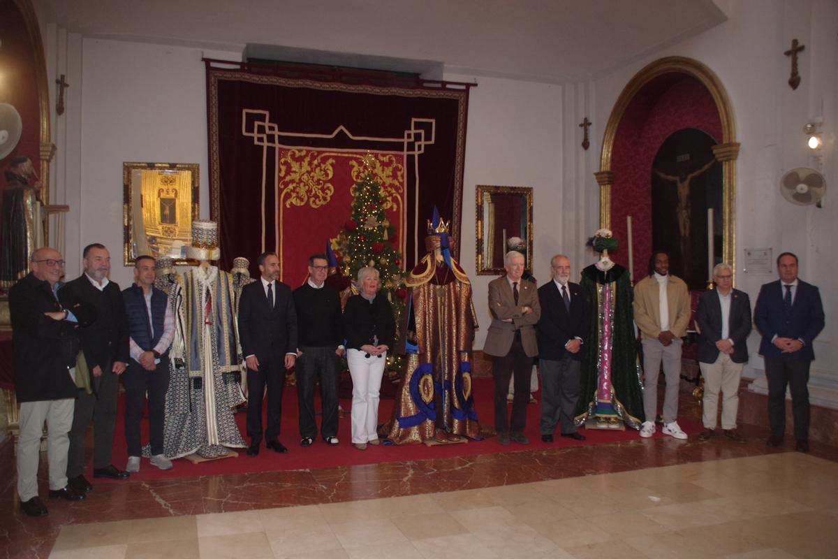 Nombramiento de los Reyes Magos de Oriente en la cabalgata de Málaga: Daniel Pérez, Arturo Fernández y Kendrick Perry