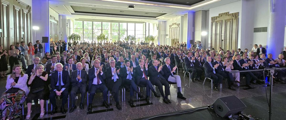 Publico asistente a la gala,
celebrada este lunes
en elPazo dos Escudos.
