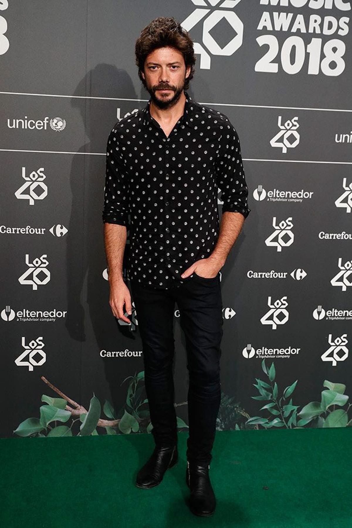 Álvaro Morte en la cena de nominados de Los40 Music Awards 2018