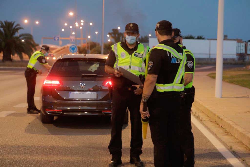 Ofensiva contra el botellón en Son Castelló