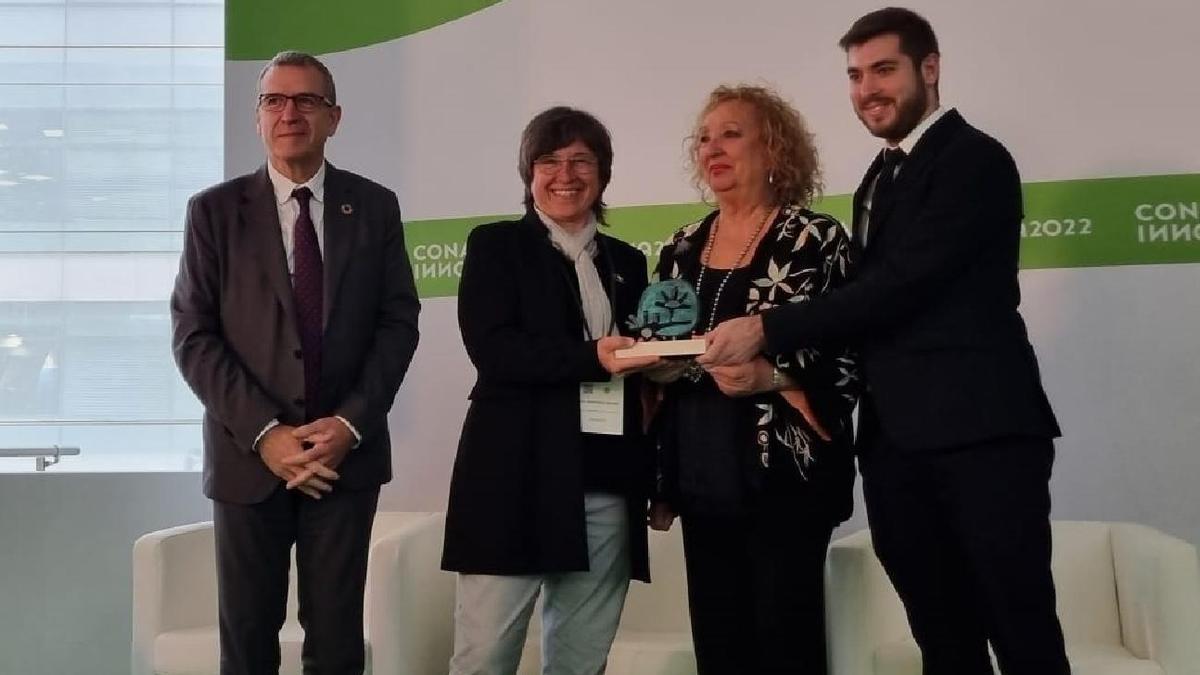 La alcaldesa, Josefa Tena, y el concejal Rubén de la Cruz han recogido el premio en Madrid.