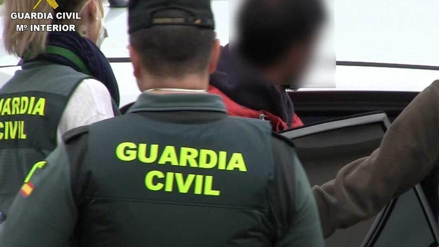 Uno de los detenidos por los robos de Llanera. Guardia Civil