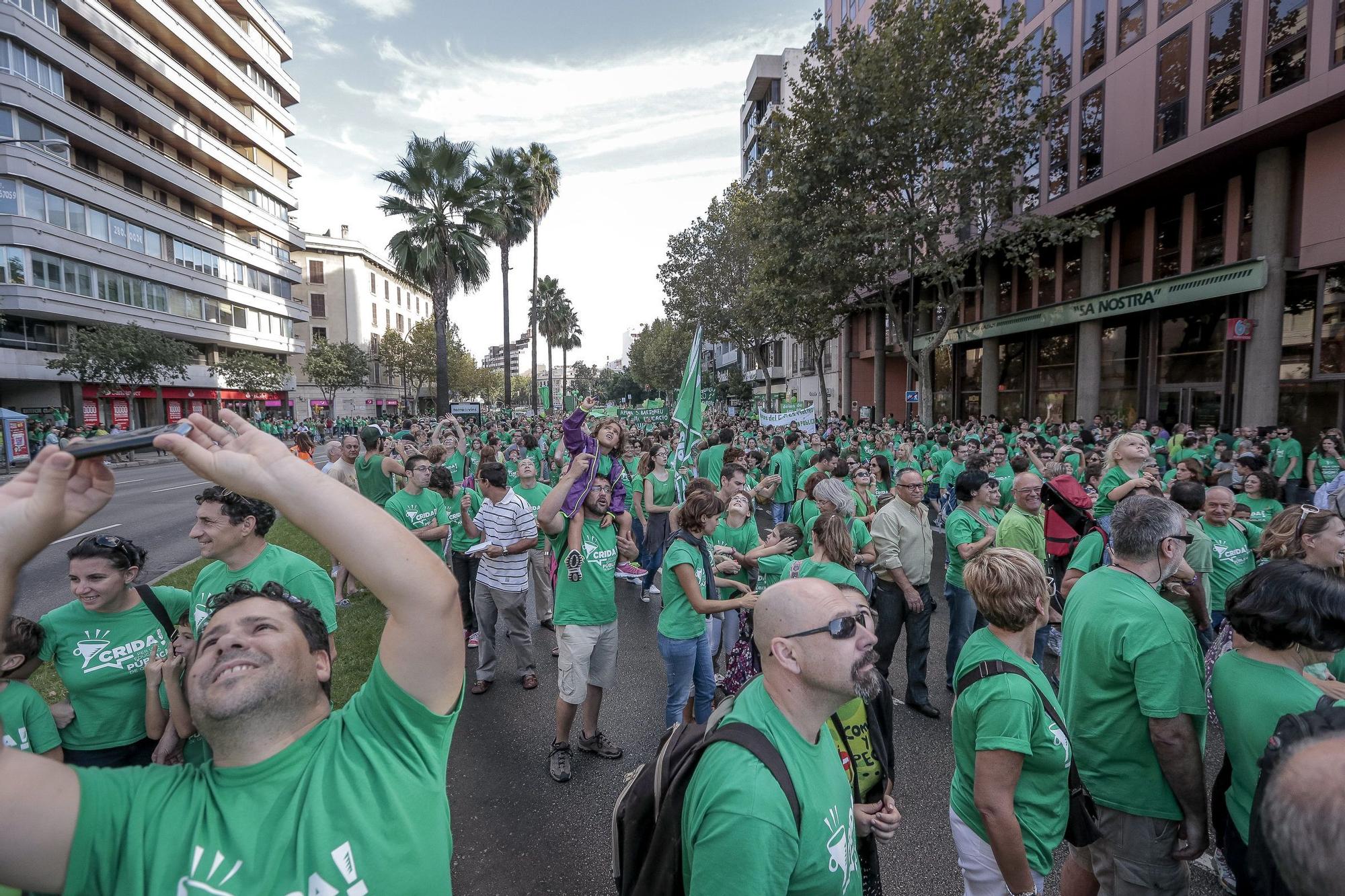 FOTOS | Se cumplen 10 años de la gran manifestcación contra el TIL en Palma