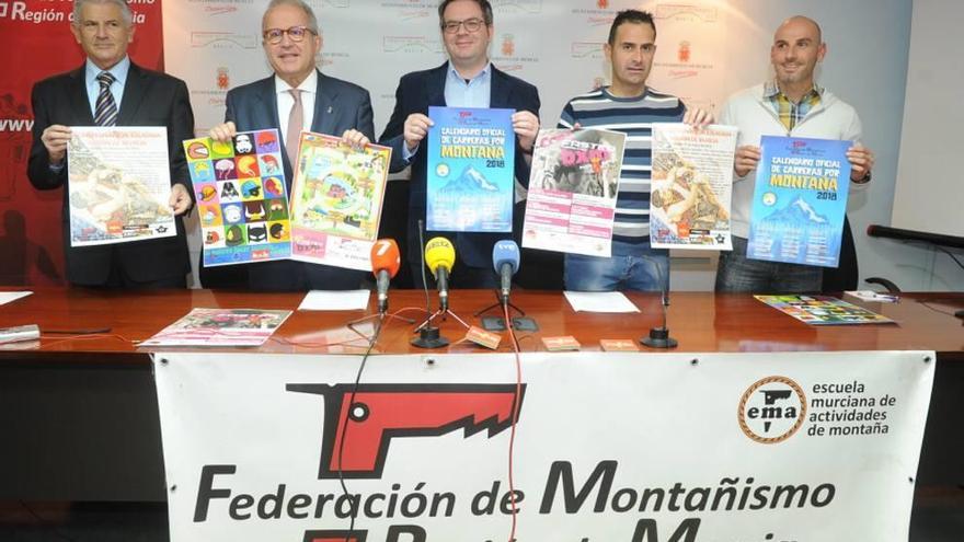 Presentación ayer de los calendarios de Montañismo.