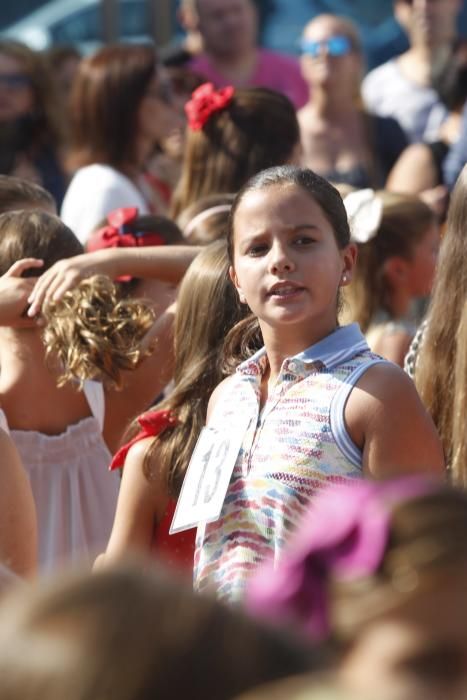 Las candidatas a la Corte de Honor Infantil, en l'Oceanogràfic