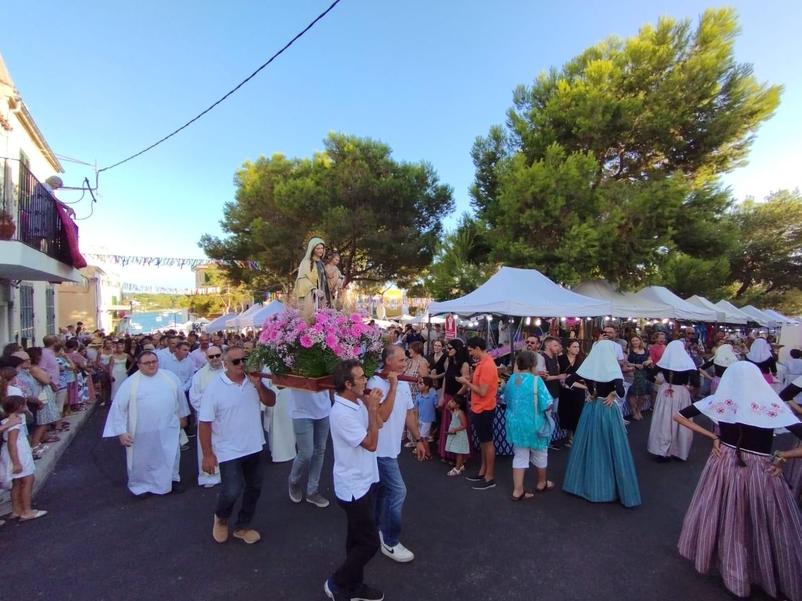 Procesiones marineras de la Mare de Déu del Carme