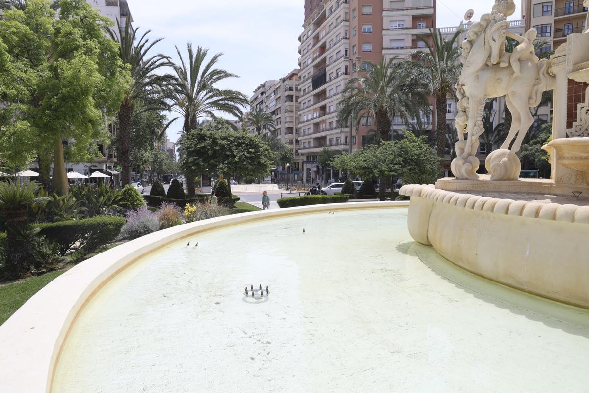 Los chorros de la fuente de Luceros no funcionan.